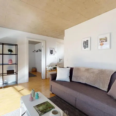 Lejlighed Bright And Luminous 1 Bedroom Flat In Downtown